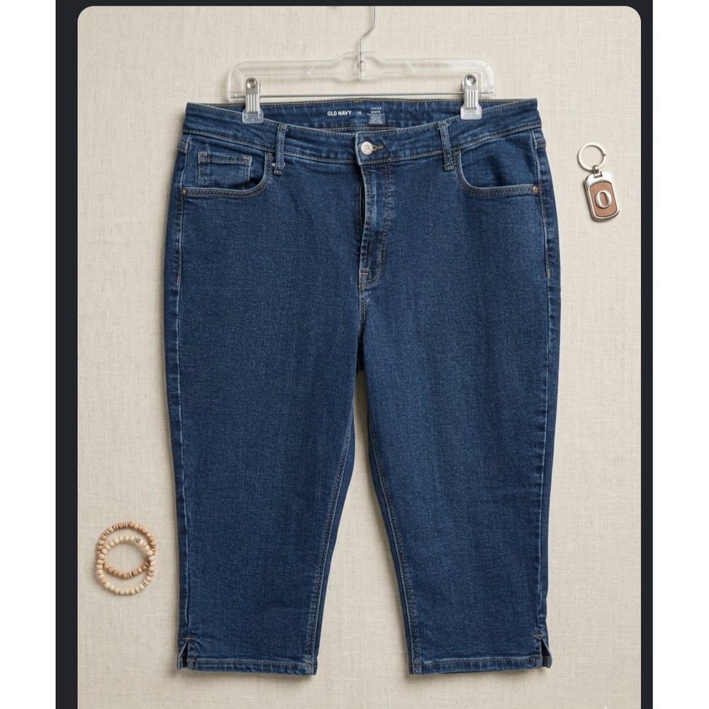 Old Navy High Rise Capri Jeans Dark Wash Secret Smooth Pockets Size 18 Cropped